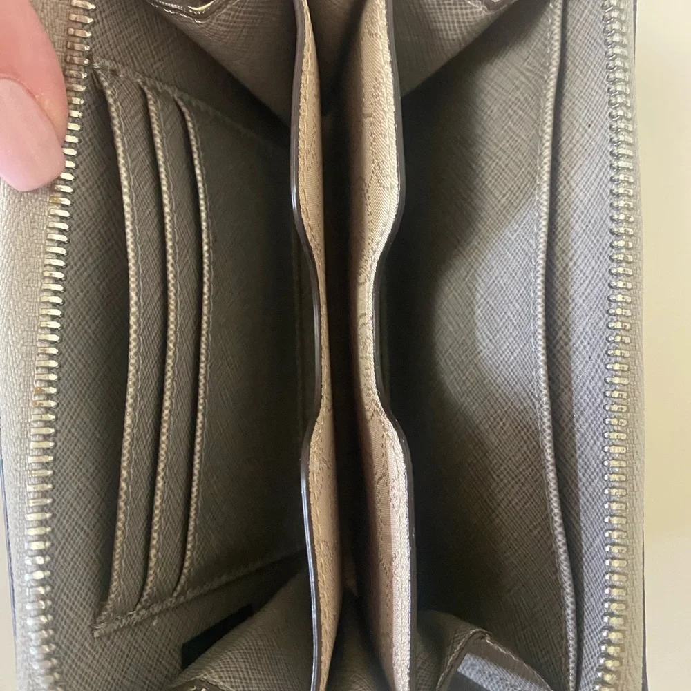 Michael Kors Gray Leather Wristlet Wallet